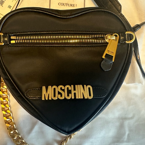 Moschino nylon heart bag. Used a few times. Excellent condition. - Picture 2 of 12